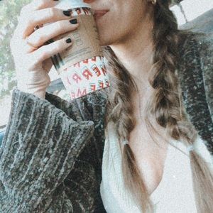 Meet your Posher, Courtney